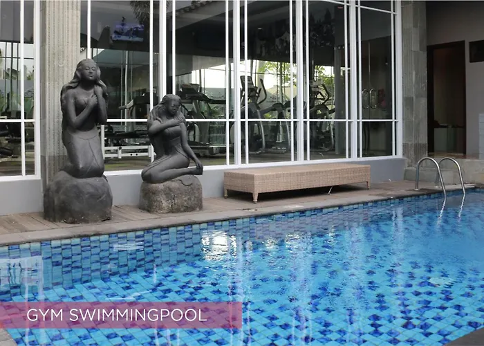 Ramada Suites By Wyndham SoloHotel di Solo